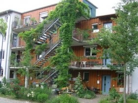 fribourg_facades_vegetalisees.jpg